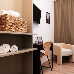 Basic Zimmer mit Kingsize-Bett im Untergeschoss